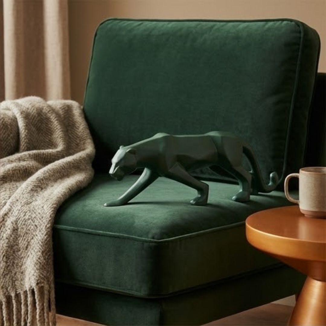 Geometric Emerald Panther Figurine – Symbol of Power, Elegance, and Style – Perfect for Modern Decor