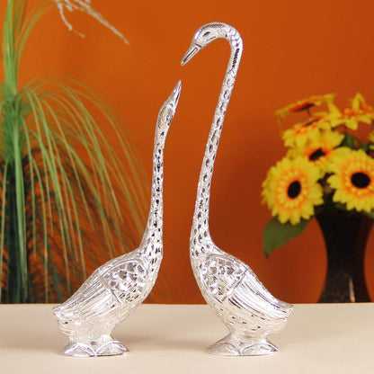 Kissing Swan Pair/Duck Showpiece – Elegant White Metal Pair for Wedding and Home Decor