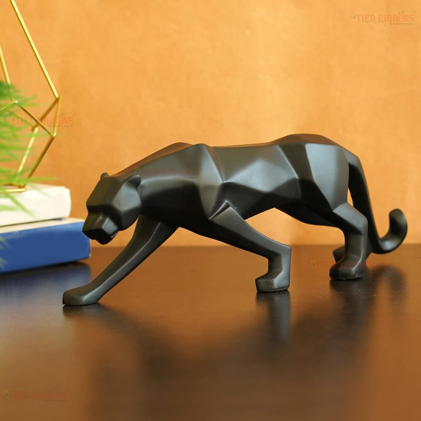 Black Panther Resin Showpiece for Home and Office Decor – Stylish Jaguar/Cheetah Statue (27cm x 5cm x 10cm)