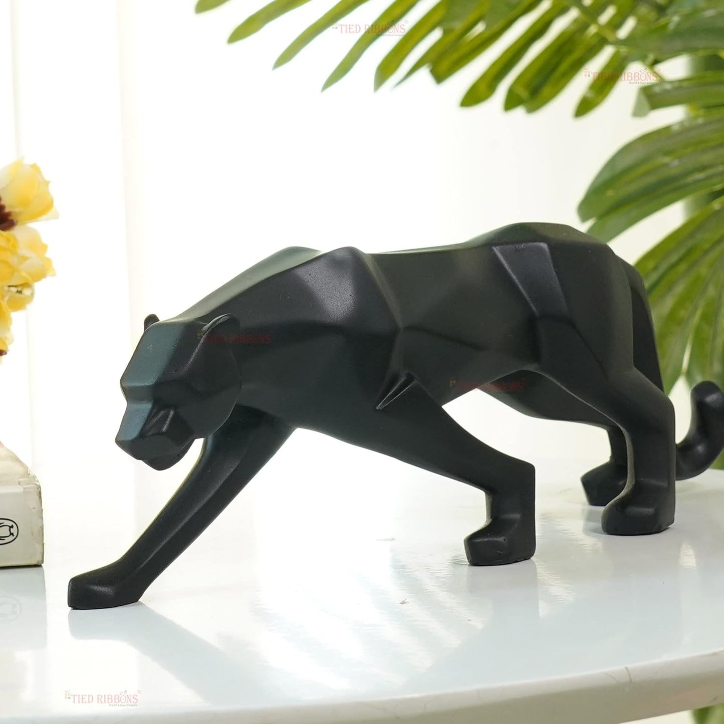 Black Panther Resin Showpiece for Home and Office Decor – Stylish Jaguar/Cheetah Statue (27cm x 5cm x 10cm)